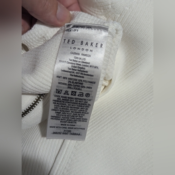 Ted Baker  Tabbiaa white off the shoulder wide leg jumpsuit. Sz 3 - Picture 12 of 16